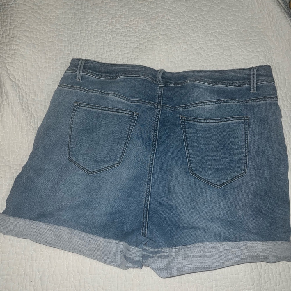Denim Shorts - Picture 2 of 5